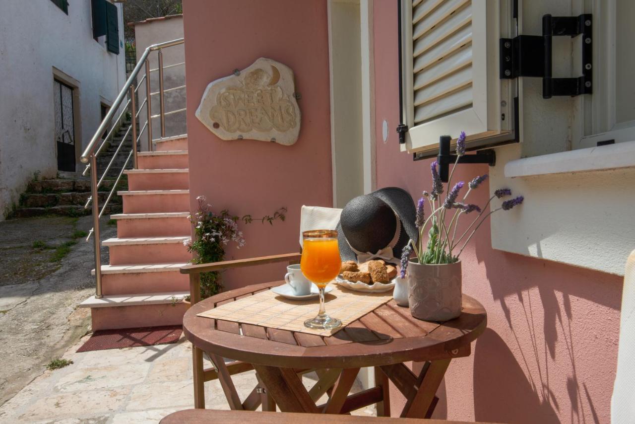 Sweet Dreams Apartment Gaios Exterior photo